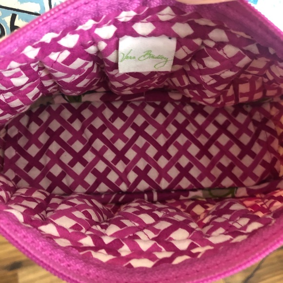 Vera Bradley Quilted Paisley Floral Crossbody Adjustable Shoulder Purse - Picture 12 of 12